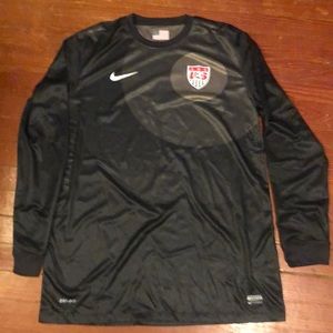 Nike Us soccer goalie shirt Xlarge